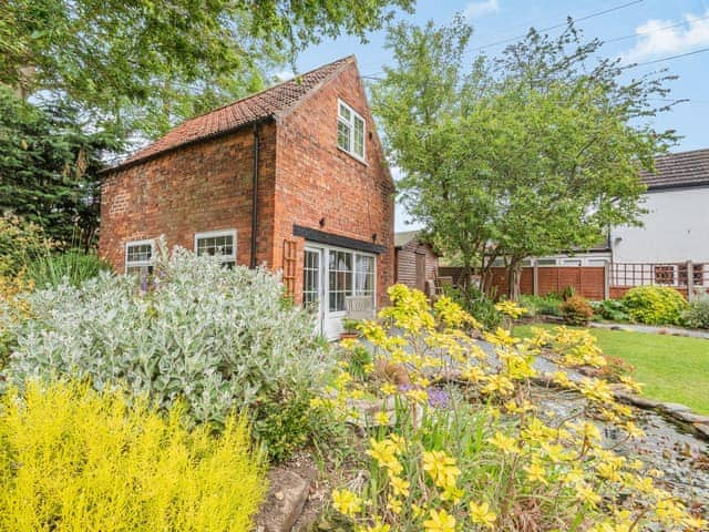 Garden | Owl Cottage, Heckington