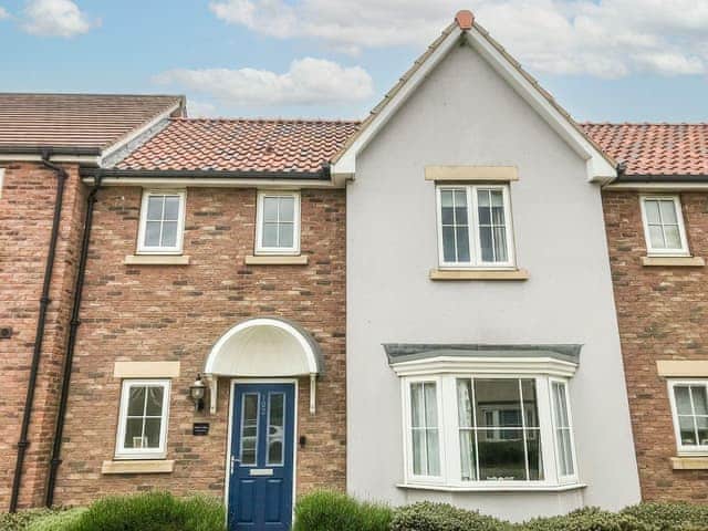 Exterior | Arthur’s Place, Filey