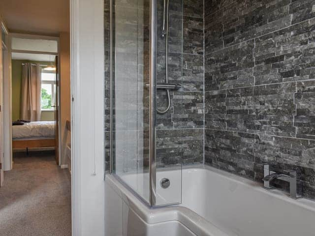 Bathroom | Greenbank Cottage, Torrington