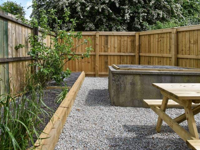 Outdoor area | Greenbank Cottage, Torrington