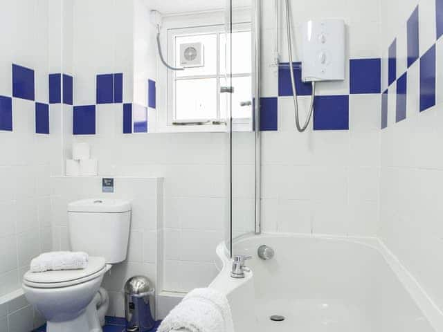 Bathroom | Jenkin Lodge, Thornthwaite, Keswick