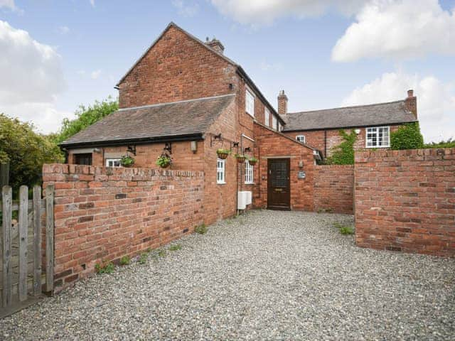 Parking | Home Farm House, Dorrington, near Church Stretton