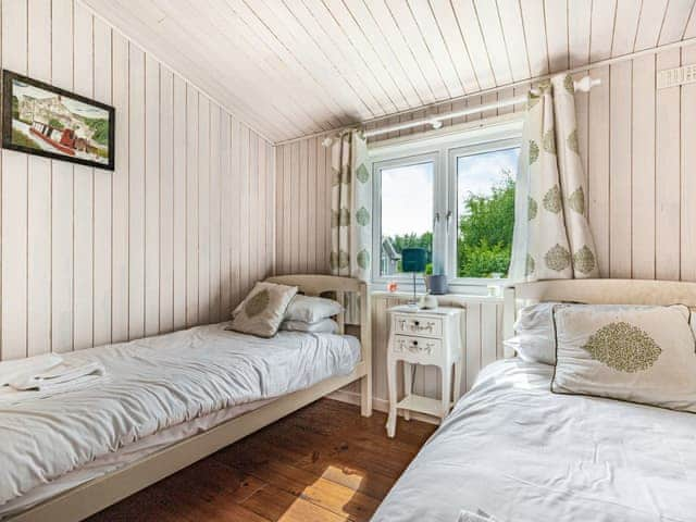 Twin bedroom | Laurel Lodge, Derby