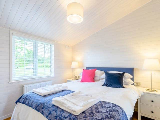 Double bedroom | Mahonia Lodge, Mercia Marina, Willington