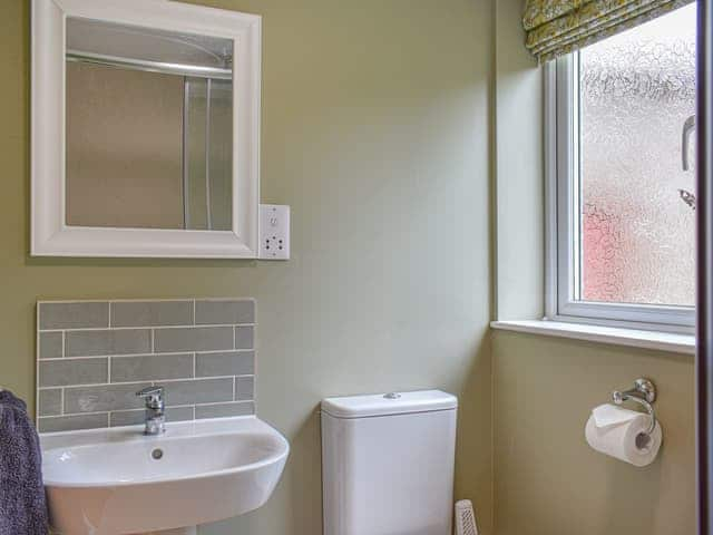 Bathroom | Outhwaite Cottage, Renwick near Penrith