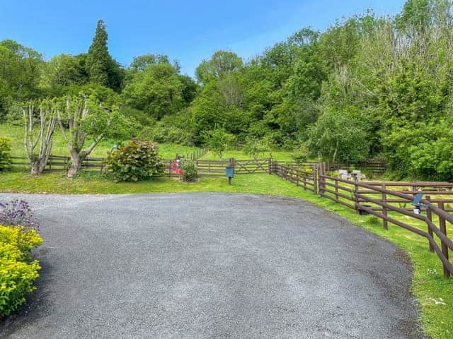 View | Middle Lee Farm- The Plough - Middle Lee Farm, Berrynarbor, near Combe Martin