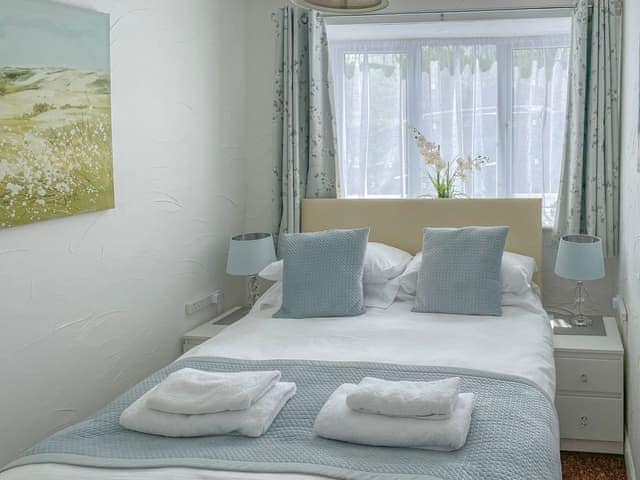 Double bedroom | Middle Lee Farm- The Harrow - Middle Lee Farm, Berrynarbor, near Combe Martin