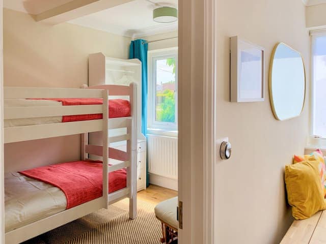 Bunk bedroom | SeaHardy, Greatstone