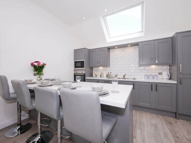 Kitchen area | Daisy Cottage - Hoxne Cottages, Strensall, near York