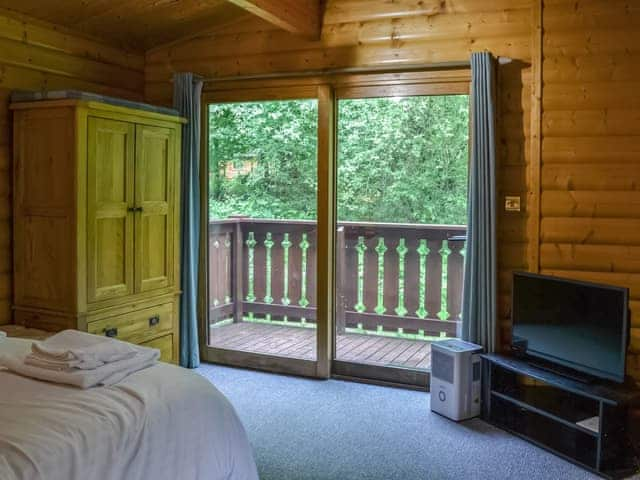 Double bedroom | Red Kite Lodge - Wold Lodge Leisure, Kenwick, near Louth