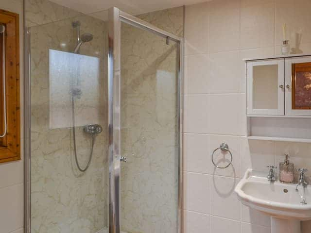 Shower room | Kenwick Lodge - Wold Lodge Leisure, Kenwick, near Louth