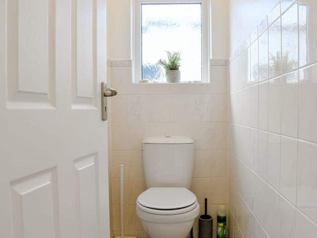 Bathroom | Seascape, Sidmouth