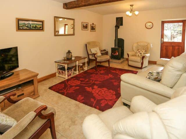 Living area | Dawn Cottage, Cold Eaton, Alsop-en-le-Dale