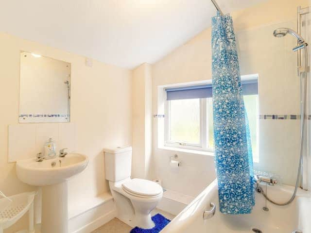 Bathroom | Sunnyside, Colkirk, near Fakenham