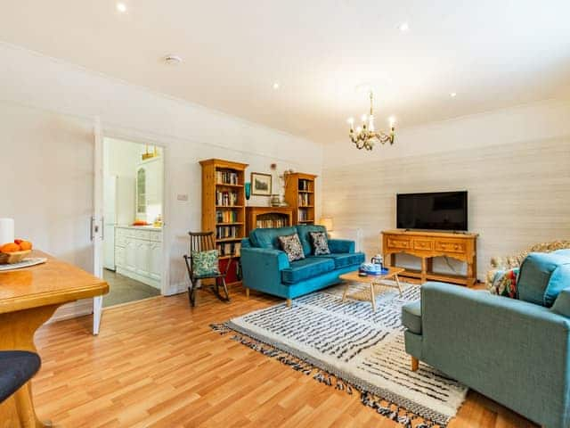 Living room/dining room | Quarry Lodge, Maidstone