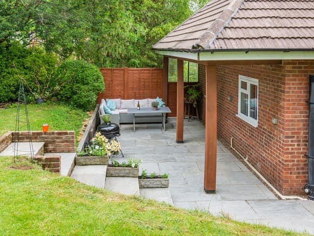 Outdoor area | Quarry Lodge, Maidstone