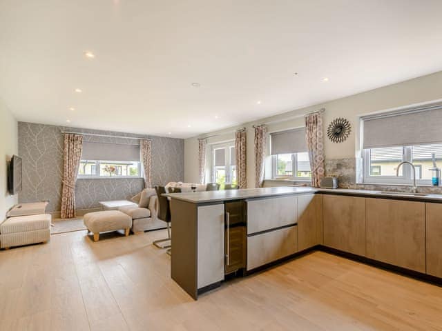 Kitchen area | Willows Cottage - Shreyas Cottages, Clayton Le Dale