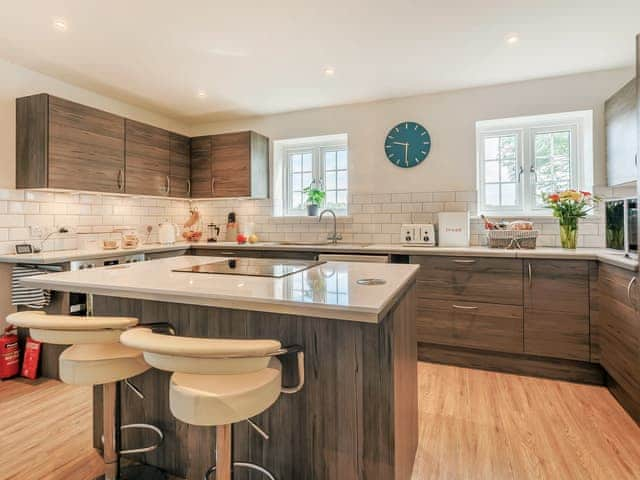 Kitchen | Wheelhouse Cottage, Ocle Pychard