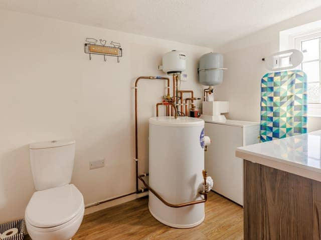 Utility room | Wheelhouse Cottage, Ocle Pychard