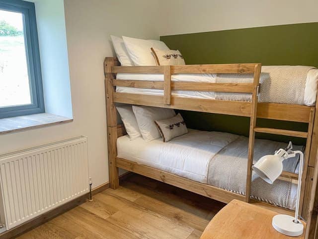 Bunk bedroom | The Farriers - Cooks Castle Farm, Wroxall, near Ventnor