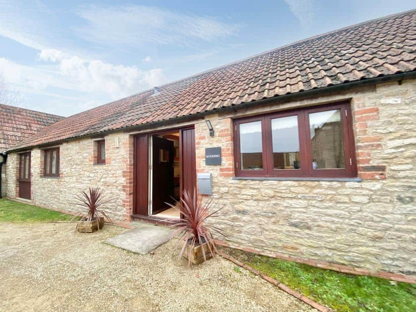 Exterior | Budding - Lower Ledge Farm, Doynton, near Bath