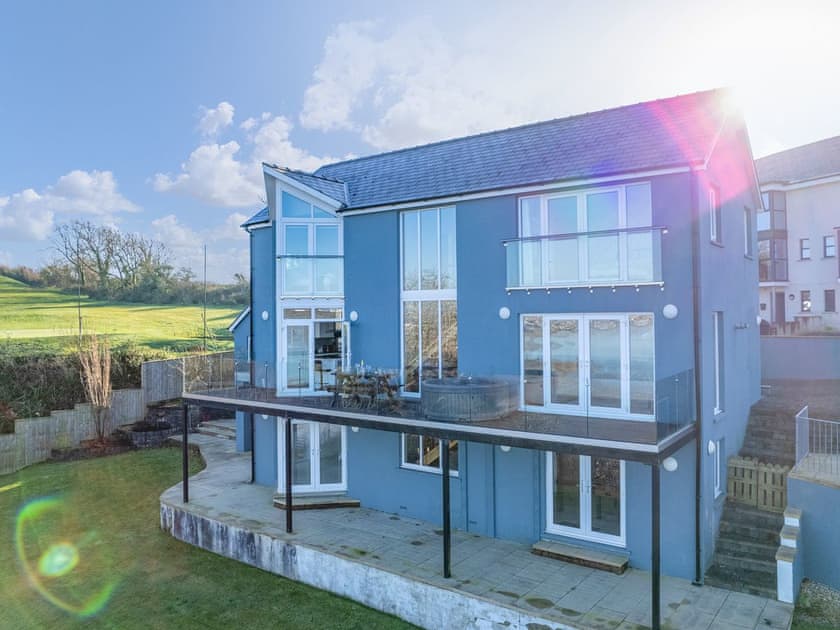 Ocean Way, Pembroke Dock