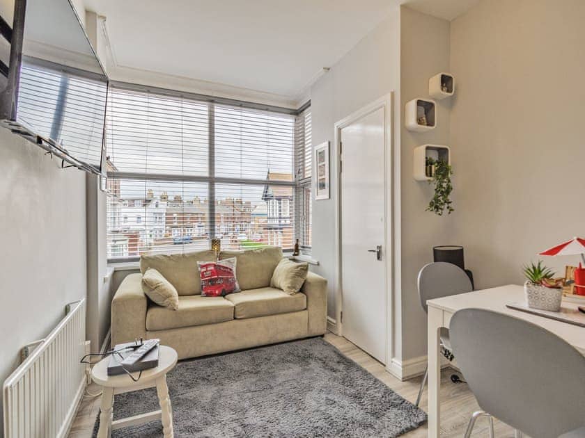 Living area | Windsor View - Windsor Apartments, Bridlington