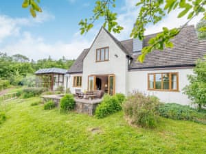 Exterior | Cwmfron House, Tylwch