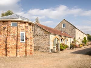 Exterior | Cruck - Loand House Court, Wrelton, near Pickering