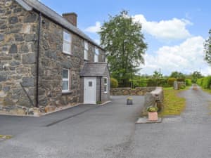 Exterior | Bryn Melyn - Rhyd Uchaf Cottages, Rhyduchaf, near Bala