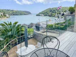 View | Oystercatcher, Dartmouth