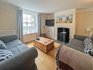 Living room | Joyful Cottage, Lymington