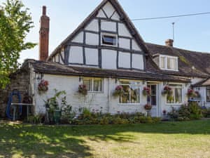Exterior | Tudor Cottage, Barton