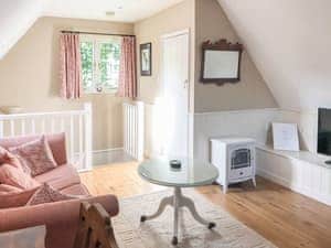 Living room | Goodwood Coach House, Chichester