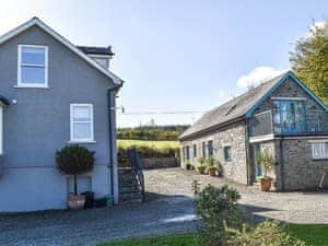 Exterior | Cartws Blaenparc Coach House - Blaenparc, Dihewyd<br />, near Aberaeron
