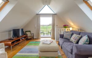 Living room | White Cottage Apartment, Iken