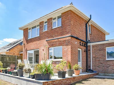 Exterior | Markham House, Weymouth