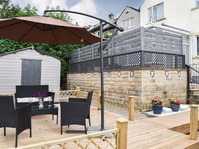 Decking | Huddersfield House, Huddersfield