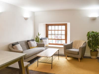 Living area | Mor Ki, Looe