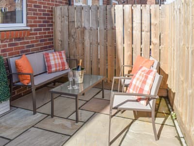 Sitting-out-area | Ousebank House, York