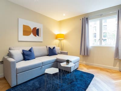 Living area | Hudson 5 - York Boutique Apartments, York