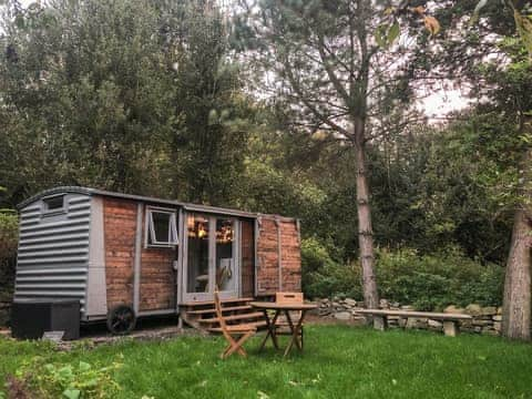 Raillway Carriage evening | Tiny House Railway Carriage Number 1 - Lockhaugh Farm Cottages & Carriages, Rowlands Gill