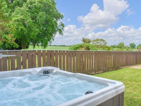 Hot tub | Ervine Cottage, Bolam, near Bishop Auckland