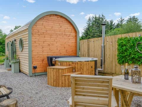 Hot tub | Bracken - Freedom Fields, Straiton, near Maybole