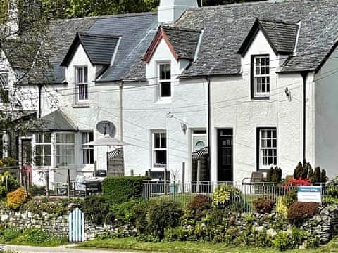 Exterior | Coorie Doon, Lochgilphead