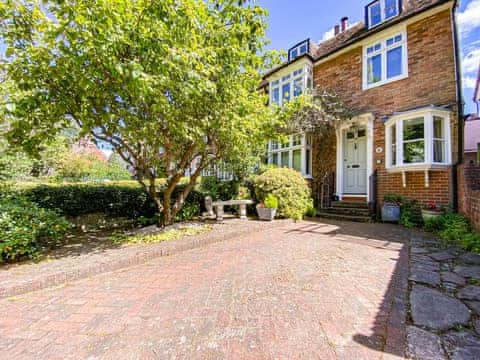 Exterior | Quince Cottage, Tenterden