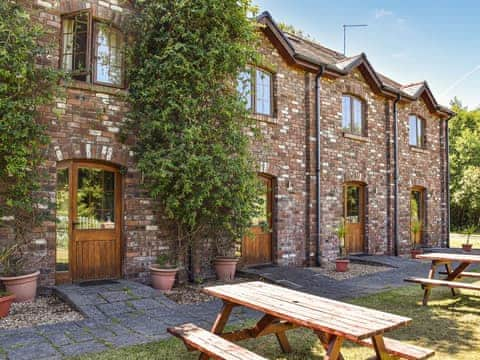 Exterior | Poppy Cottage - Duffryn Farm Cottages, Dunvant