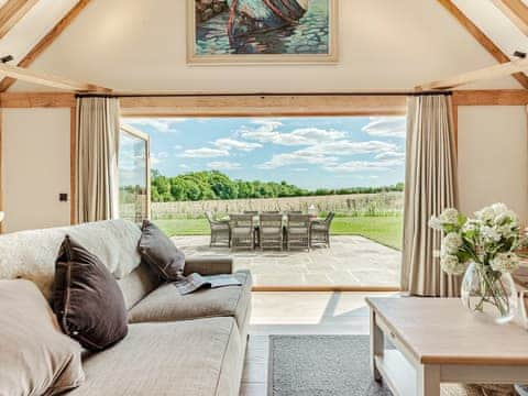 Living area | Lovington Barn, Alresford