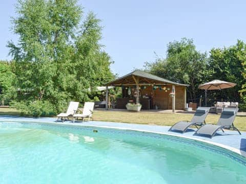 Swimming pool | The Old Piggery, Stowting