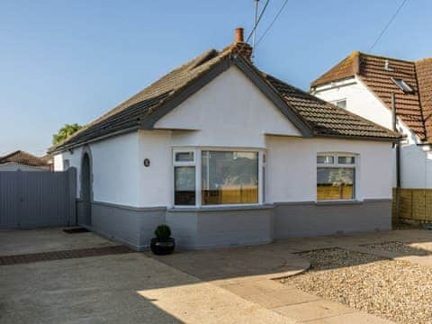 Exterior | Lake Retreat - Quay Holidays, Hamworthy